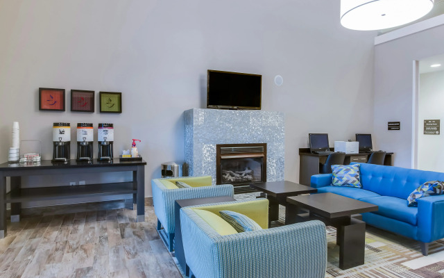 Hampton Inn White House