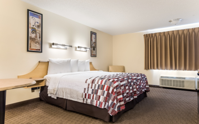 Red Roof Inn Cleveland Airport-Middleburg Heights