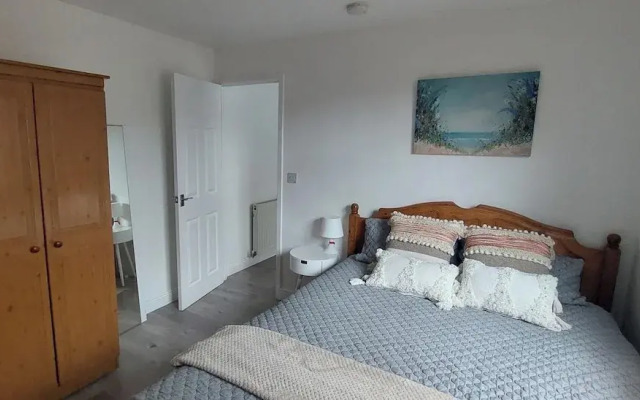 Couples/business/family- Wifi- Parking- Sleeps 2