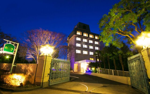 Отель Resorpia Beppu Беппу вид на фасад