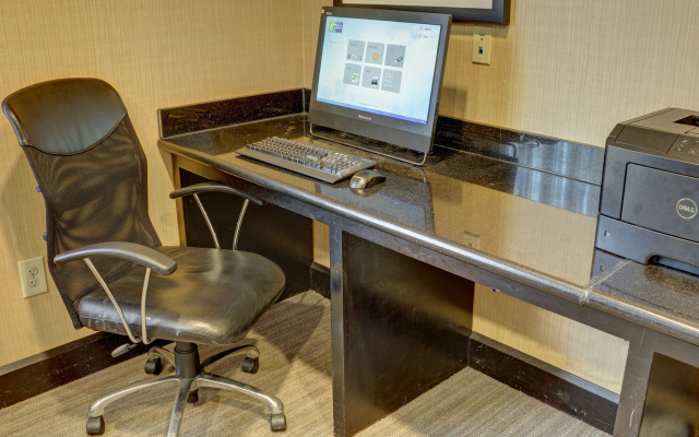 Holiday Inn Express Hotel & Suites Texarkana East by IHG