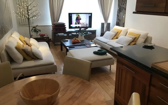 Luxury Kensington Apartment W8