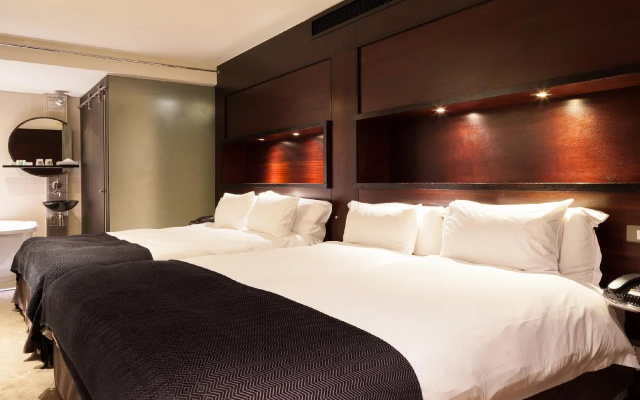 Colosseum Hotel
