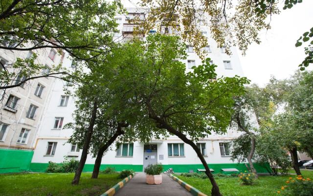 Гостиница Domumetro on Profsoyuznoya Street в Москве отзывы, цены и фото номеров - забронировать гостиницу Domumetro on Profsoyuznoya Street онлайн Москва вид на фасад