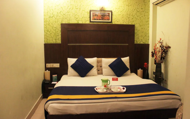 OYO Premium Paharganj