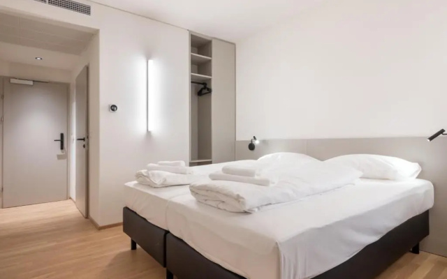 Hotel At Home