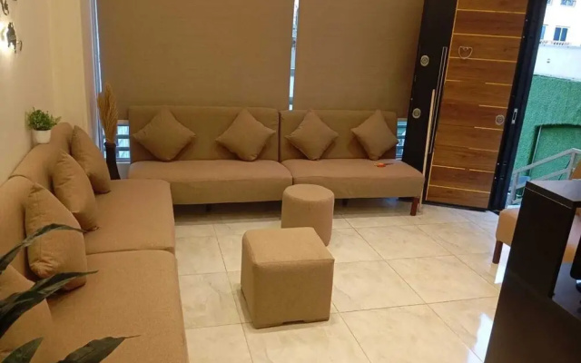 Transit 64 Hotel