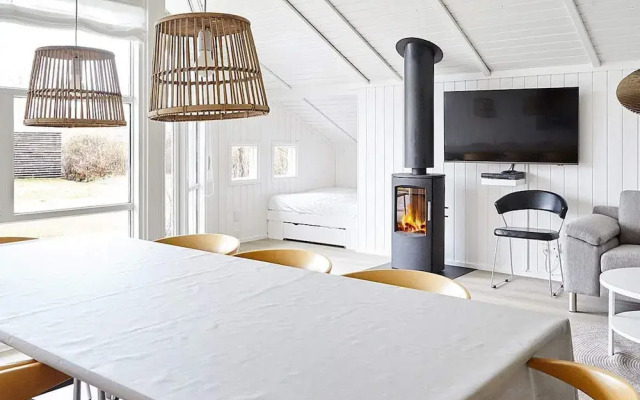 Vibrant Holiday Home in Slagelse near Sea