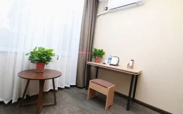 Shangkeyou Hotel (Shijiazhuang Zhengding Government Longxing Temple Shop)