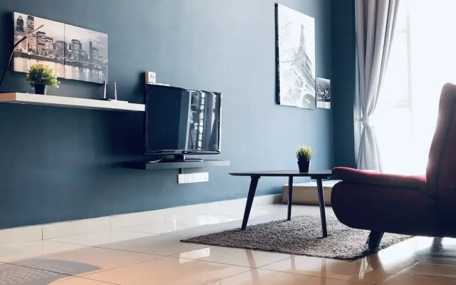 Scott Garden - Mid Valley by Leisure2U - Cheap stay, check in out time and price negotiable