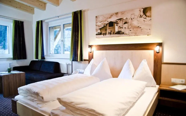Hotel Tannenhof