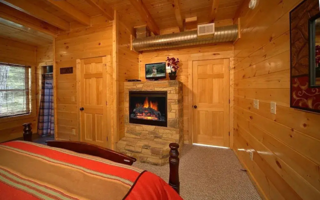 Snuggled Inn