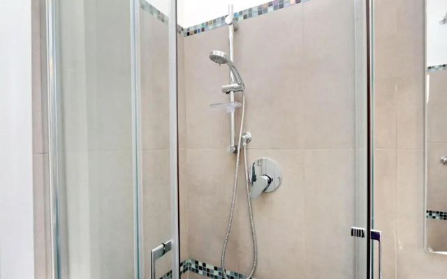 Capponi Apartment