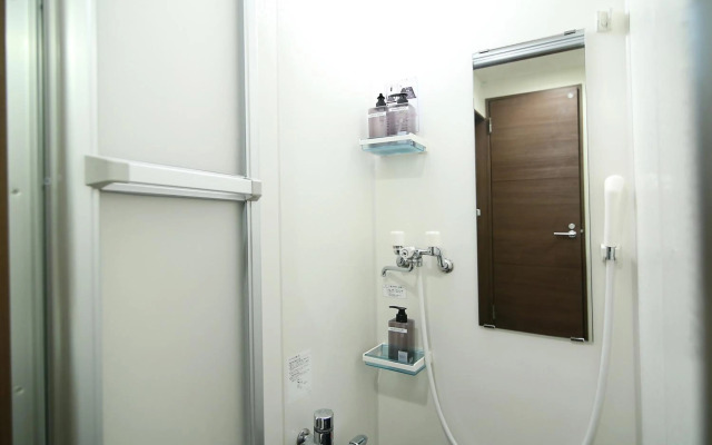 Yotsuya House