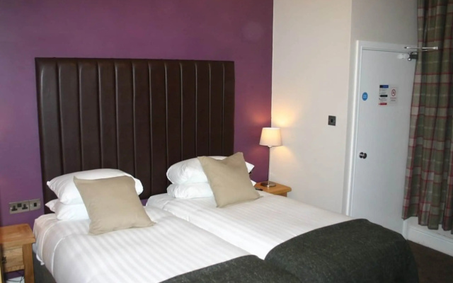 Station Hotel
