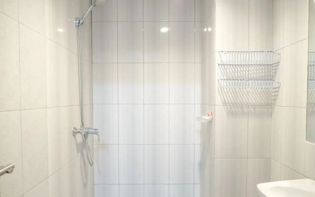 Modest 2BR Apartment at Galeri Ciumbuleuit 2