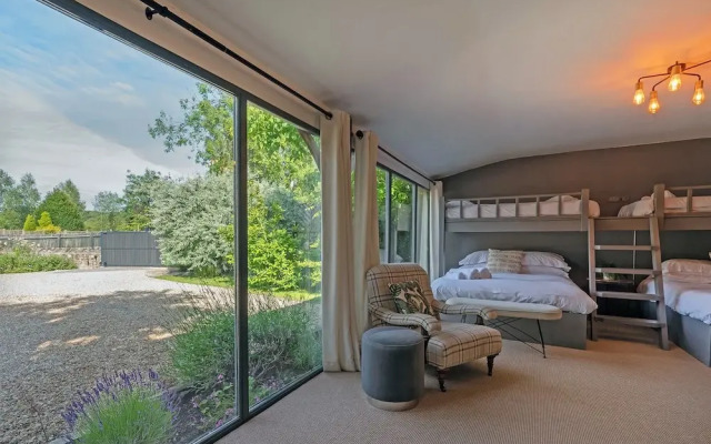 Lavender Lodge
