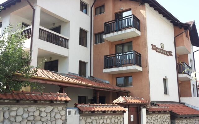 Отель Ikonomov SPA Hotel Болгария, Банско - отзывы, цены и фото номеров - забронировать отель Ikonomov SPA Hotel онлайн вид на фасад