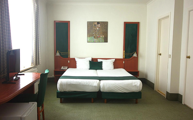 Hotel Le Dome