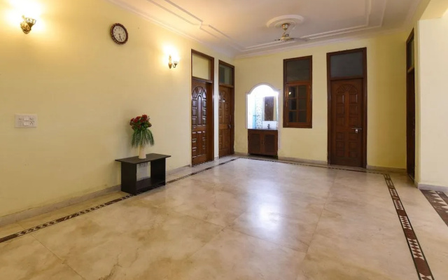 Rose View By OYO Rooms
