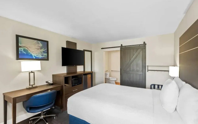 Travelodge Santa Rosa Wine Country