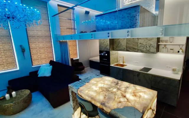 Luxury Queen V apartment with Jacuzzi