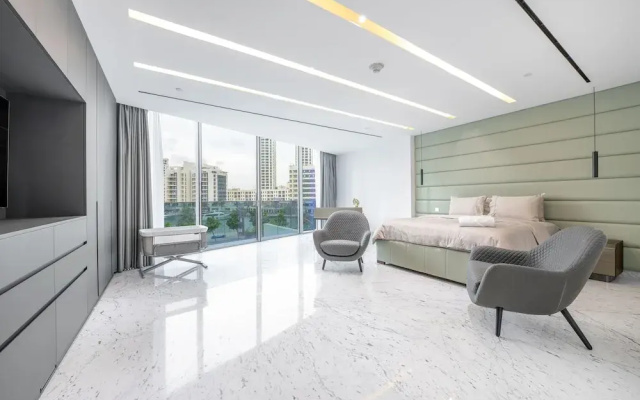 Luxe Dubai Marina 3Flr 4BR w Pool Sauna