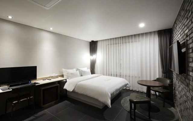 Gracias Hotel Gimhae