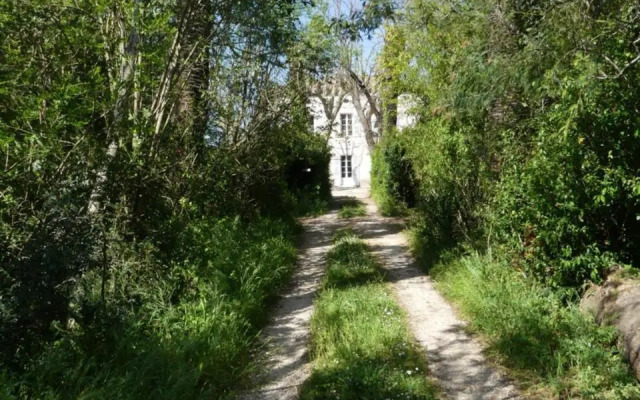 Le charme d'une vieille bastide provençale