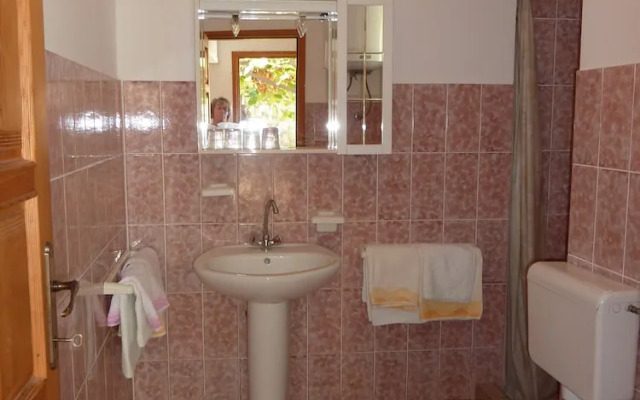 Holiday home Linet