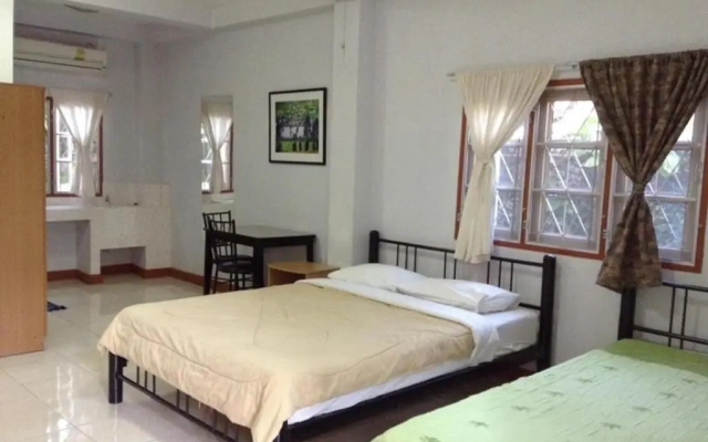Pikul Apartment Hotel