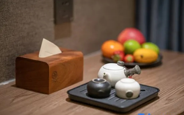 Yimu Hotel (Beijing Apple Garden Electrical Science Academy)