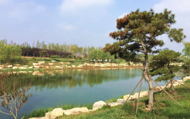 HuaTai Hostel