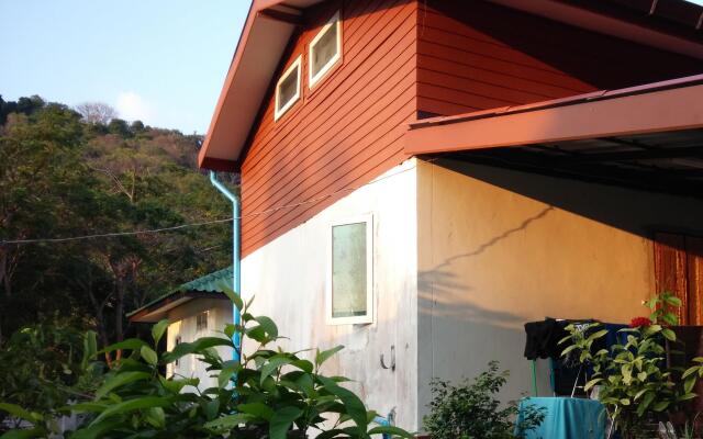 Отель Yanui Guesthouse вид на фасад