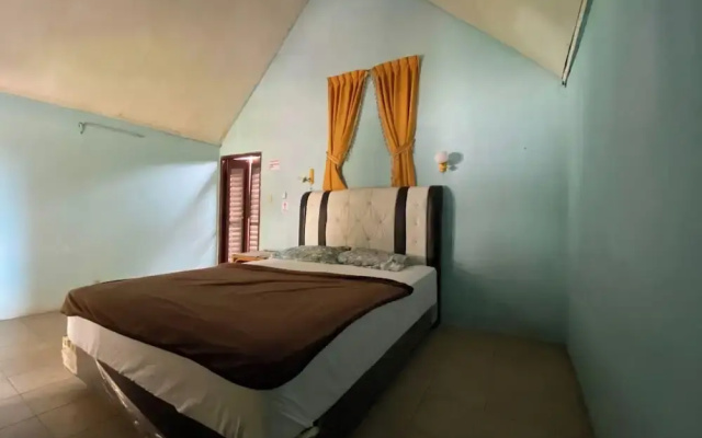 Roman Sinasi Hotel