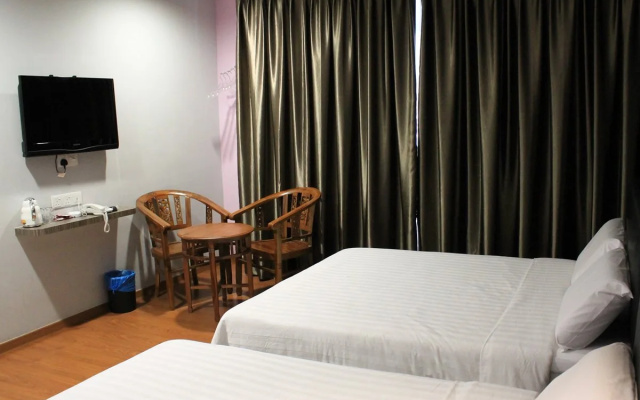 U & Me Hotel
