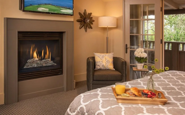 Carmel Country Inn