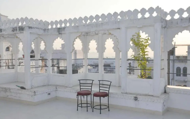 Bhanwar Villas