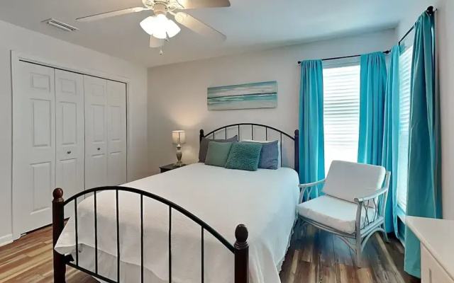 Cotton Bayou Condominiums by Southern Vacation Rentals