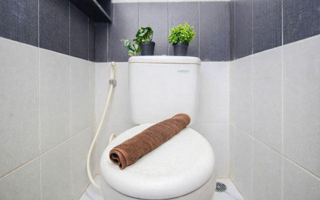 Comfortable Classic Studio At Apartment Cinere Bellevue Suites