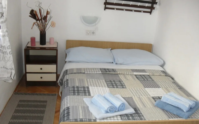 Apartments Desa