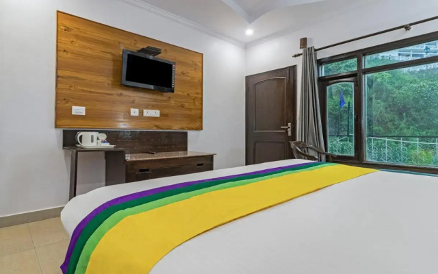 Itsy Hotels Peak View, 300 Mts From Mall Road