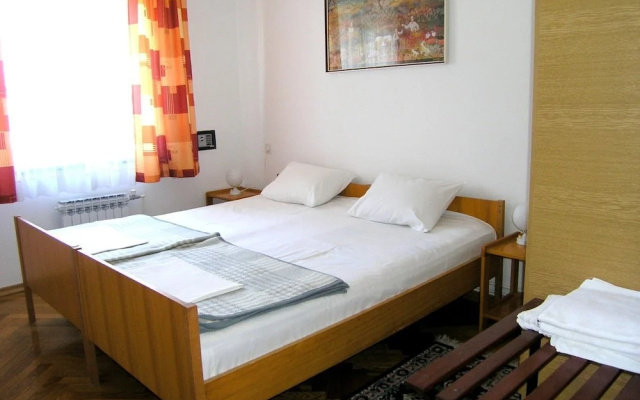 Apartments Dragana