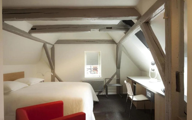 Le Pavillon 7