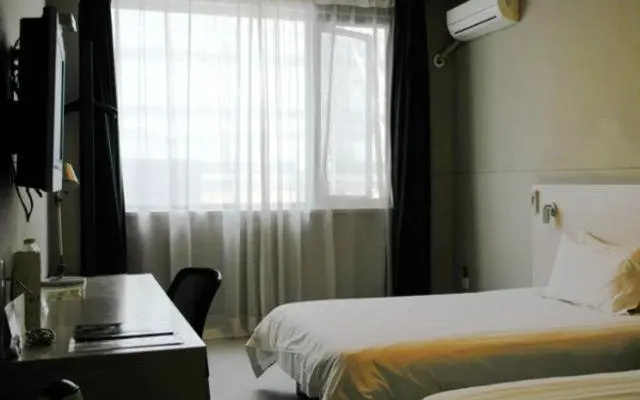 Jingjiang Inn Jurong Renmin Road
