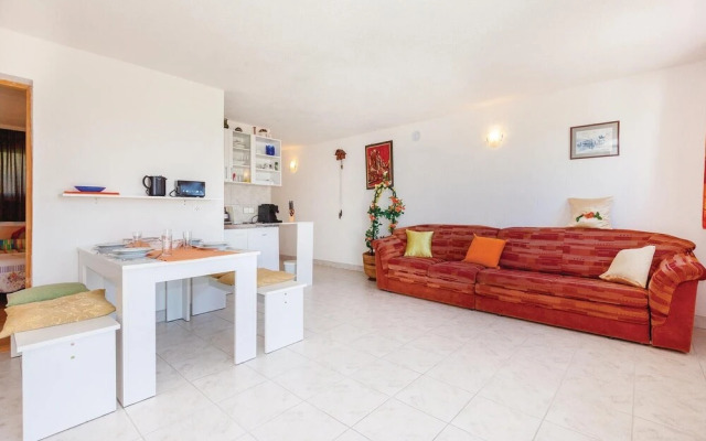 Awesome Home in Klenovica With Wifi and 2 Bedrooms