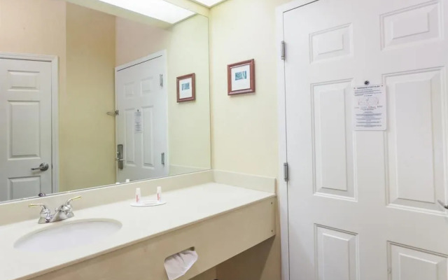 Baymont Inn & Suites Columbia Maury