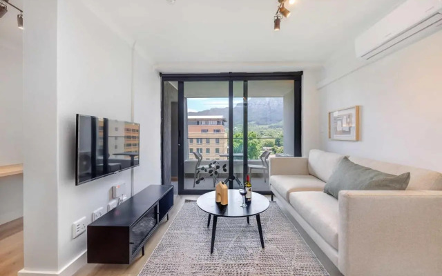 Newlands Peak Aparthotel