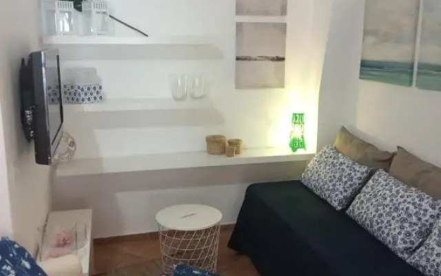 Mythical Ikaria Fanari, smart, cozy, Beach House