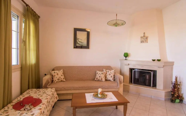 Fedra Apartments, View, Free Parking, 2mins to Beach